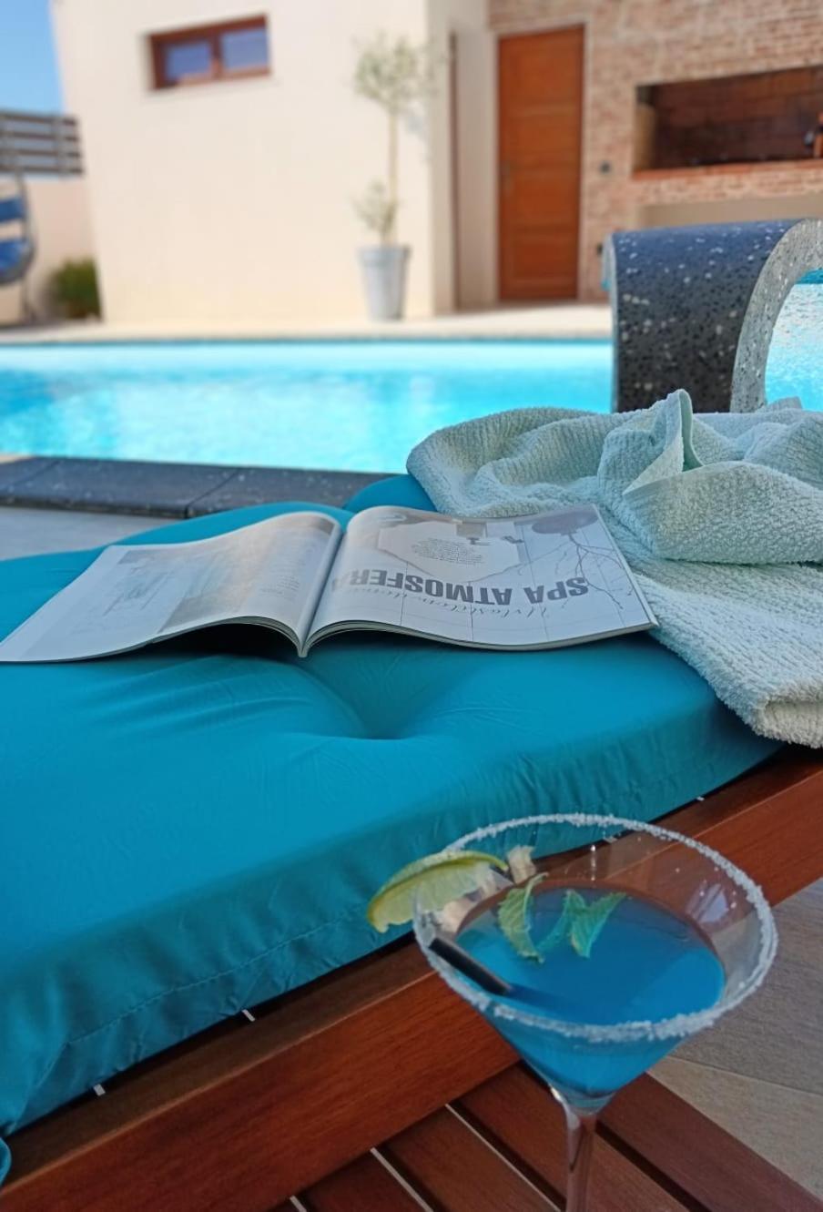 Holiday&Suite Klanac Vir Eksteriør billede
