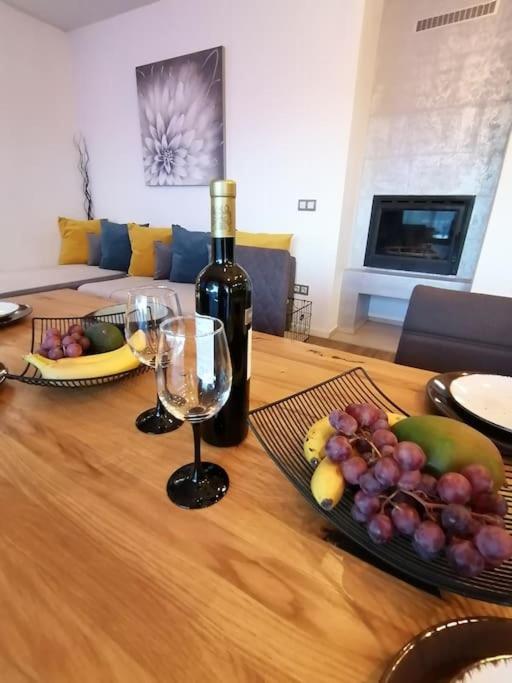 Holiday&Suite Klanac Vir Eksteriør billede